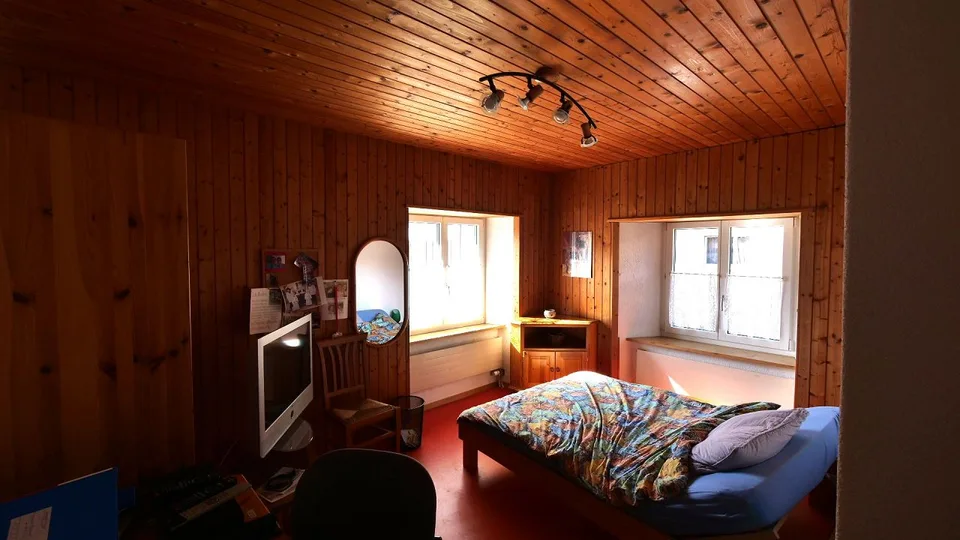 5,5 camere, spazioso, posizione tranquilla, accessibile e con molto potenziale – foto 15 di 20