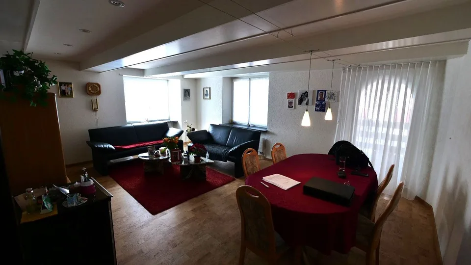 5,5 camere, spazioso, posizione tranquilla, accessibile e con molto potenziale – foto 5 di 20