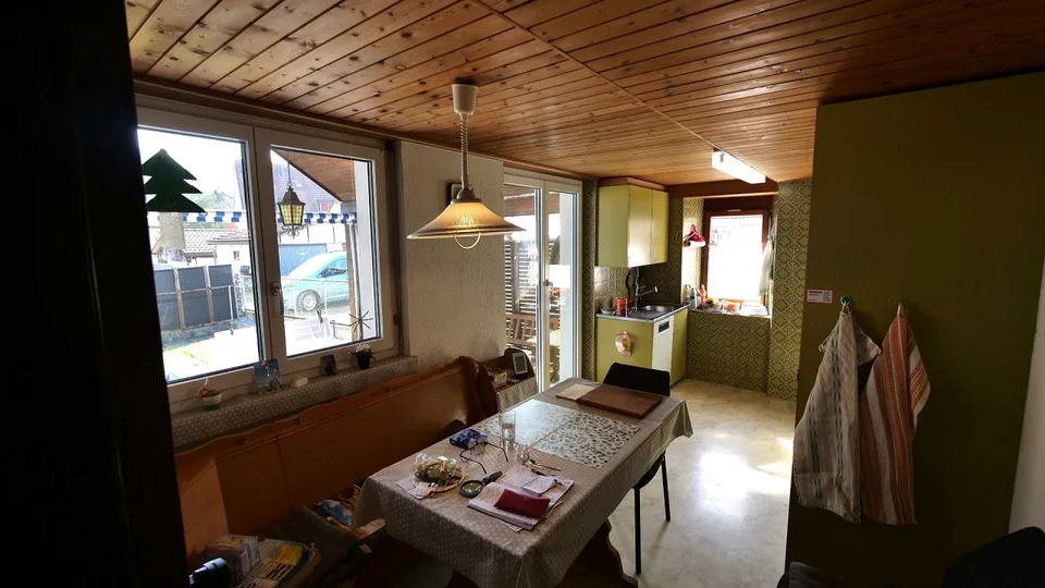 5,5 camere, spazioso, posizione tranquilla, accessibile e con molto potenziale – foto 7 di 20