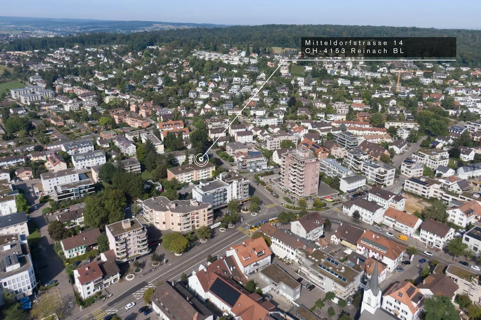 Grosse, ruhige 4-Zi-Whg mit eigenem Waschturm im Zentrum von Reinach – Foto 10 von 13