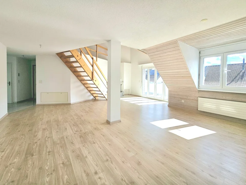 Delizioso appartamento a mansarda di 5,5 locali con galleria – foto 8 di 16