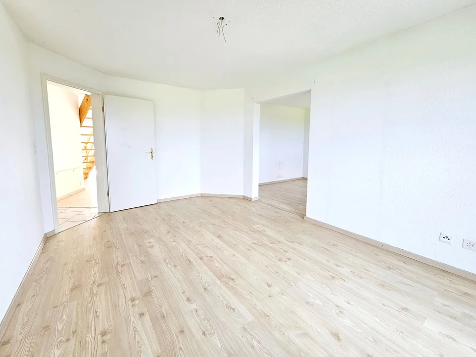 Delizioso appartamento a mansarda di 5,5 locali con galleria – foto 15 di 16