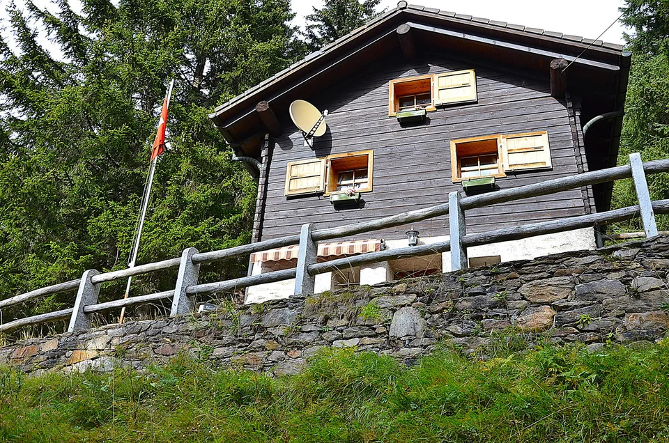 Schönes Chalet inmitten der Natur mit Grundstück und herrlicher Aussicht – foto 24 di 30
