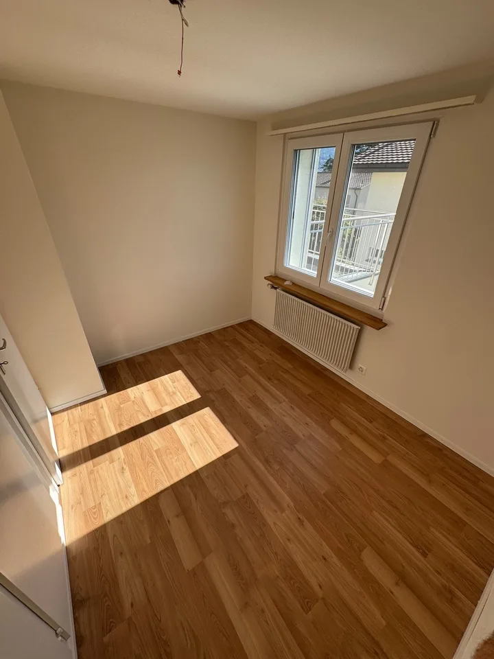 Saniertes Einfamilienhaus mit 6.5 Zimmern und guter Lage – Foto 17 von 24
