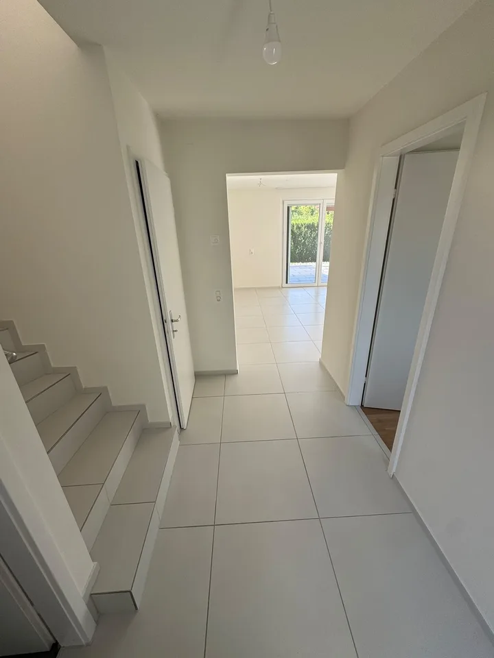 Saniertes Einfamilienhaus mit 6.5 Zimmern und guter Lage – Foto 7 von 24