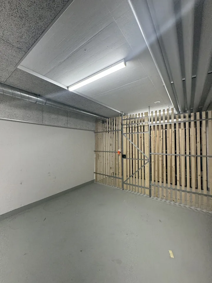 Moderne 2.5-Zimmerwohnung zu vermieten – Foto 12 von 13