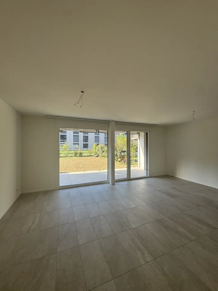 Moderne 2.5-Zimmerwohnung zu vermieten – Foto 4 von 13
