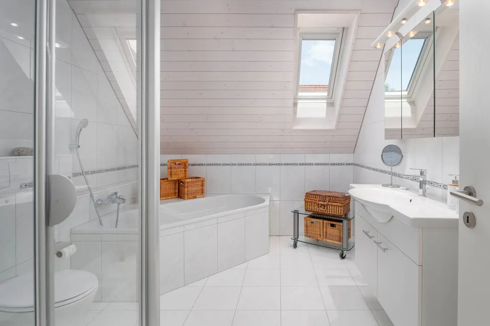 Charmante 6.5-Zimmer-Dachmaisonette! – Foto 8 von 13