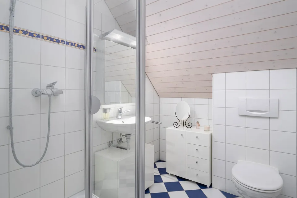 Charmante 6.5-Zimmer-Dachmaisonette! – Foto 11 von 13