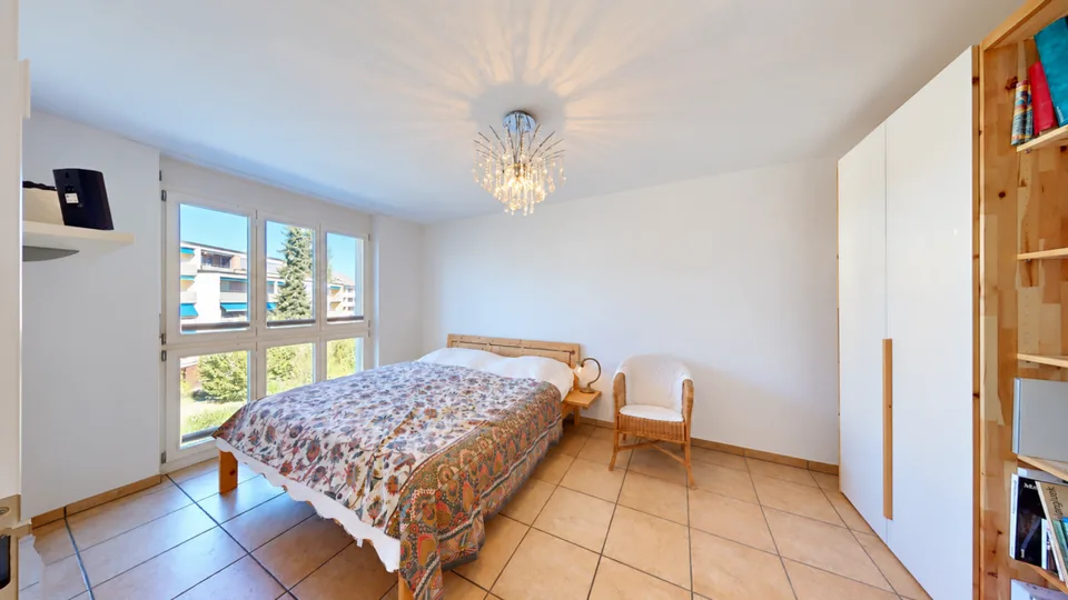 Wohnen wie im EFH! Zwei Etagen, 170m2 und zwei Terrassen – Foto 5 von 9