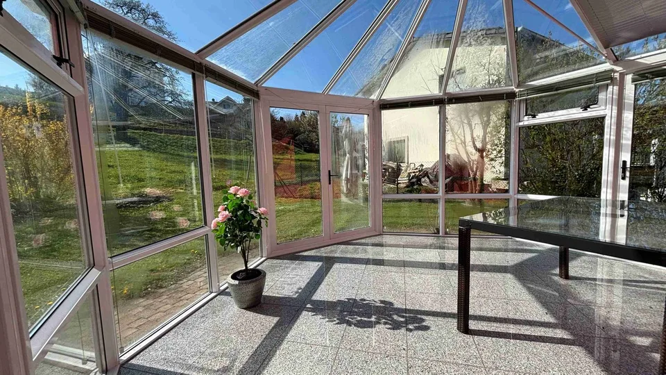 Sonniges 5.5-Zimmer-Einfamilienhaus in ruhiger Lage – Foto 5 von 20