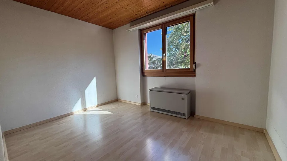 Sonniges 5.5-Zimmer-Einfamilienhaus in ruhiger Lage – Foto 9 von 20