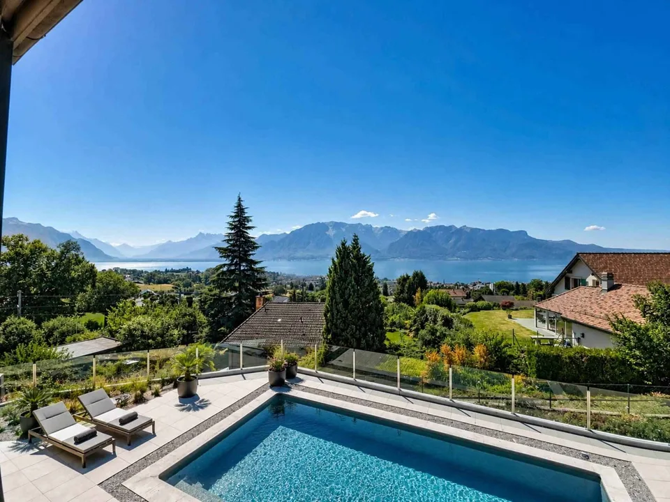 Neuf ! Villa individuelle avec piscine et magnifique vue sur le lac – photo 24 sur 26