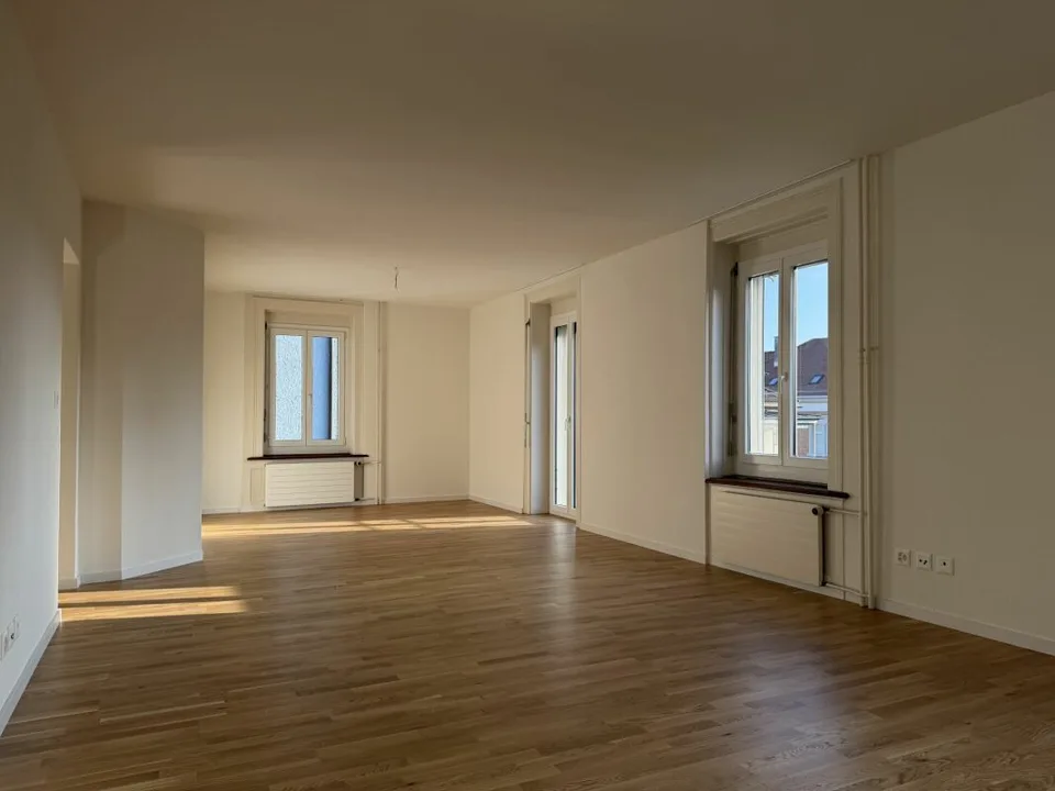 Helle & moderne 3.5 Zi.-Wohnung im Zentrum – Foto 2 von 11
