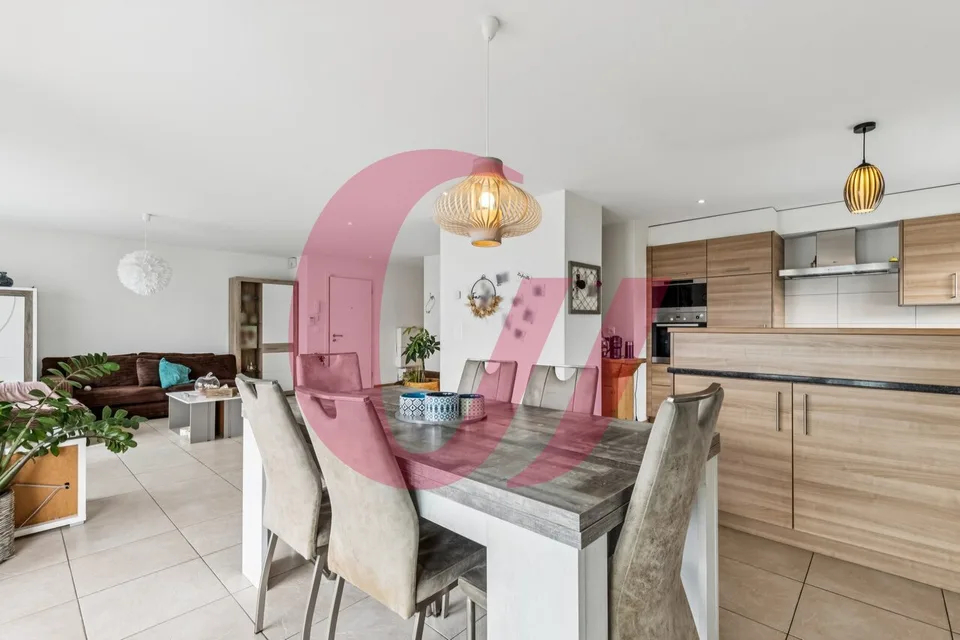 Rare in Bulle - 4.5 rooms ideally located in a sought-after neighborhood – photo 3 of 11