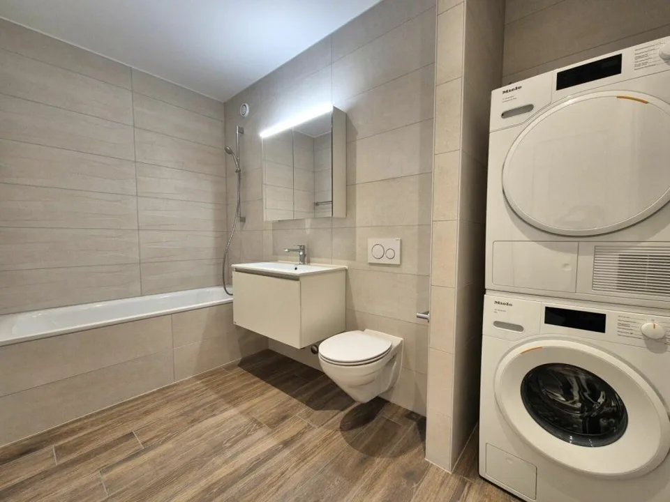 Maginifique 4.5 pièces avec vue sur la Gérine ! – foto 19 di 22