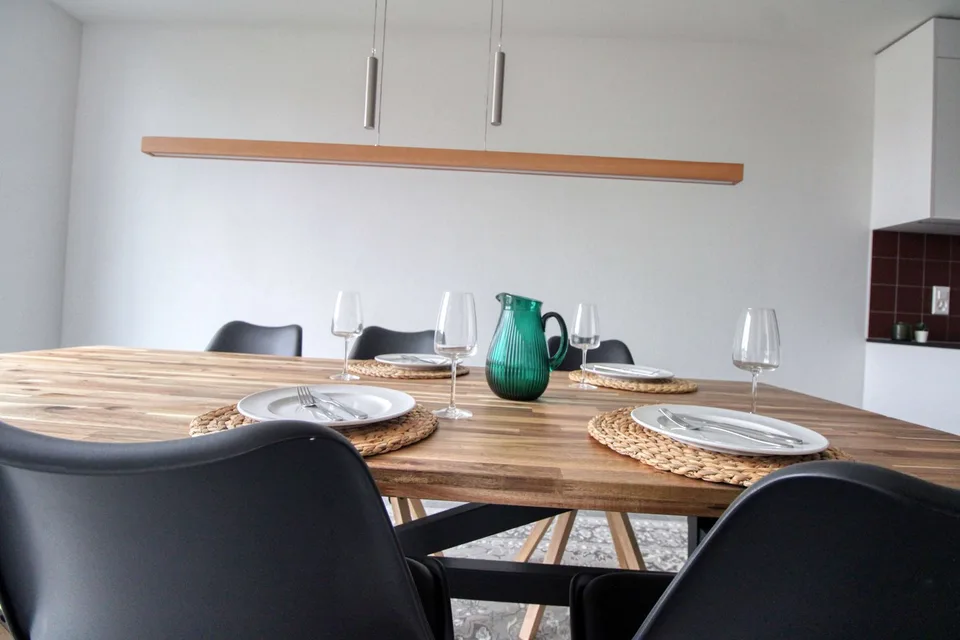 Appartement vivant spacieux à Crissier avec salle de bain privée – Foto 35 von 37