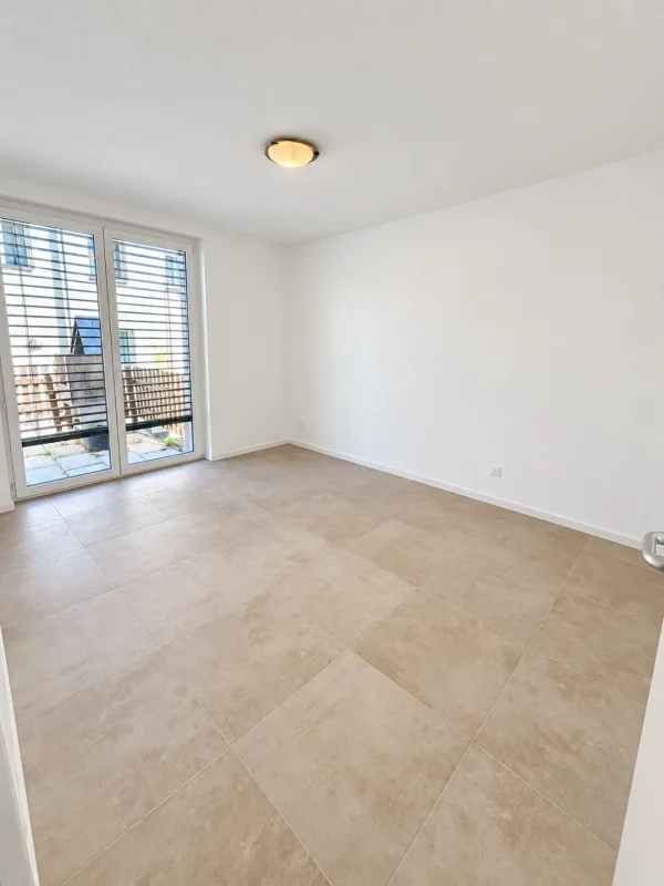 Appartement moderne 3.5 pièces avec espace de séjour – photo 2 sur 6