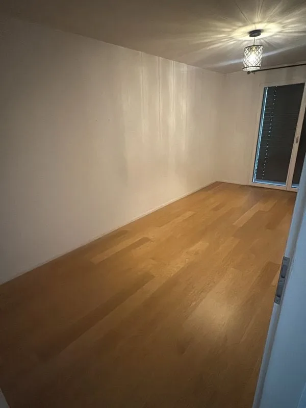 Schönes 2,5-Zimmer-Apartment mit 47 m2, auf dem Land – Foto 3 von 6