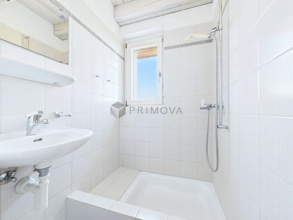 5.5 Zimmer-Dachwohnung mit Galerie und Loggia – Foto 11 von 13