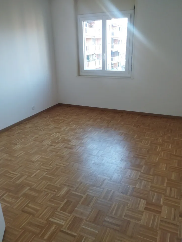 In un quartiere tranquillo – foto 6 di 8