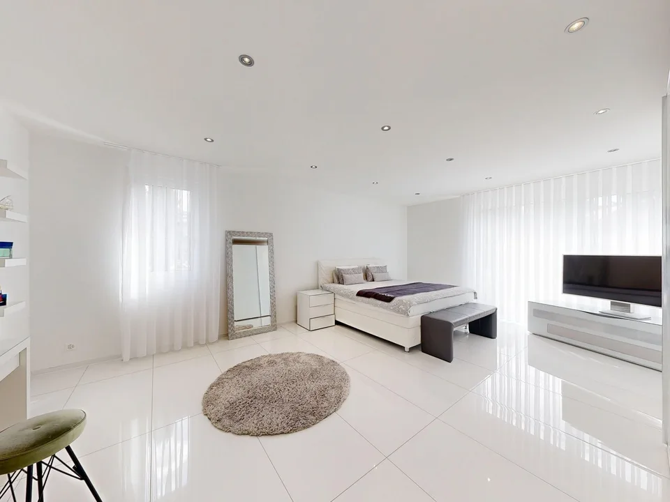 Villa di 7,5 locali con piscina e offerta di spazi generosi – foto 7 di 21