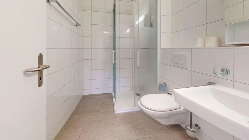 Maison mitoyenne de 4,5 pièces attrayante à Menzingen – disponible immédiatement – photo 7 sur 17
