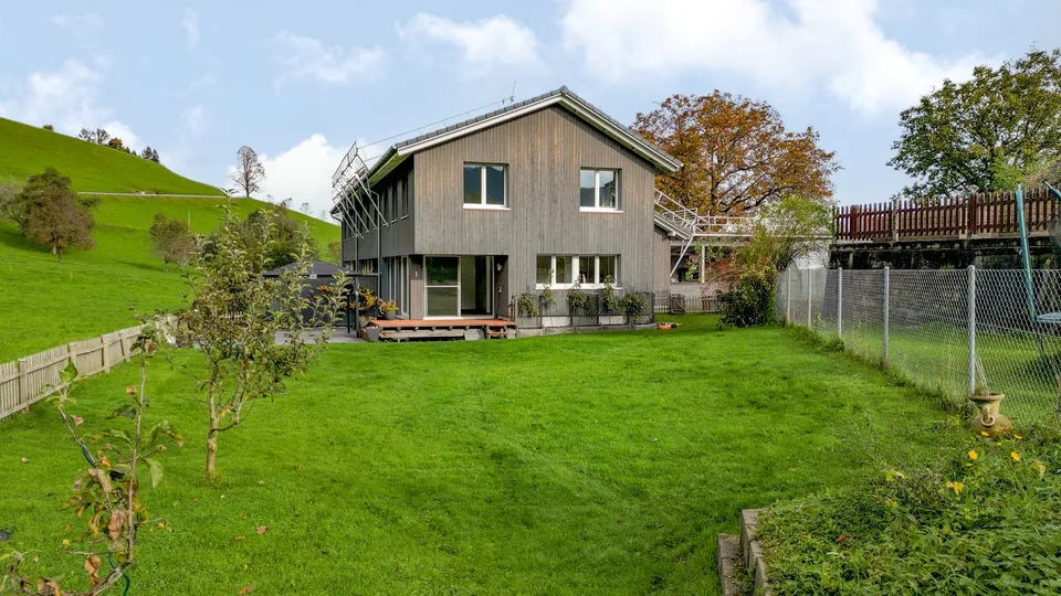 Maison mitoyenne de 4,5 pièces attrayante à Menzingen – disponible immédiatement – photo 17 sur 17