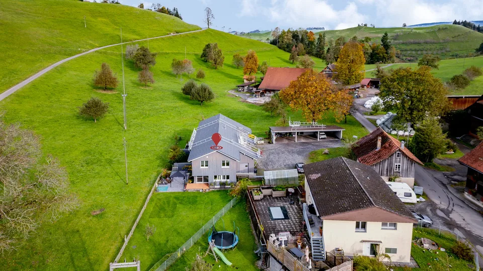 Maison mitoyenne de 4,5 pièces attrayante à Menzingen – disponible immédiatement – photo 12 sur 17