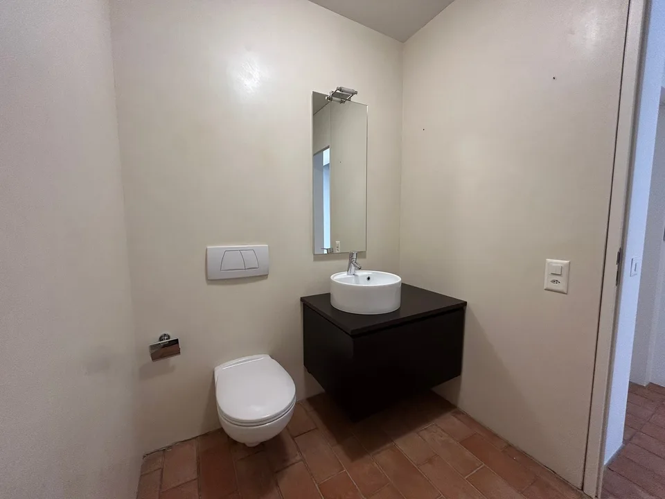 Detached house with lake view – photo 12 of 13