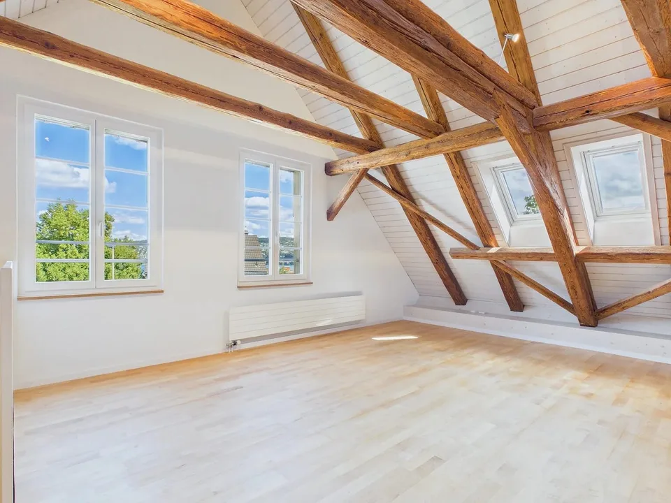 Maisonette 2 pièces avec balcon et vue sur le lac à Thalwil à louer – photo 6 sur 13