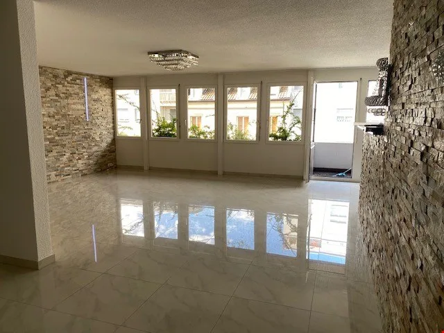 Appartement 4,5 pièces au 3e étage avec balcon dans le centre-ville – photo 8 sur 10