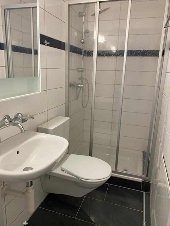 Appartement 4,5 pièces au 3e étage avec balcon dans le centre-ville – photo 5 sur 10