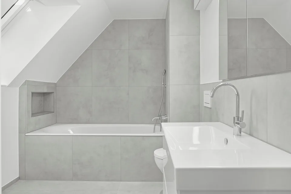 Appartement attique exclusif 4 ½ pièces avec galerie et terrasse – photo 8 sur 13