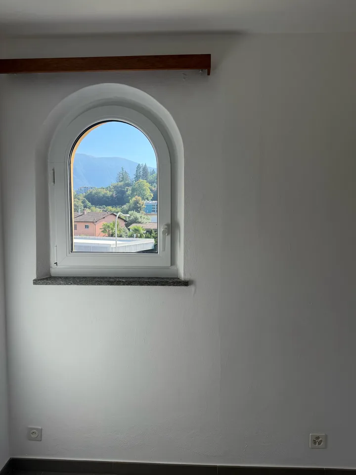 Appartement lumineux de 5.5 pièces à Losone, Tessin – photo 9 sur 9