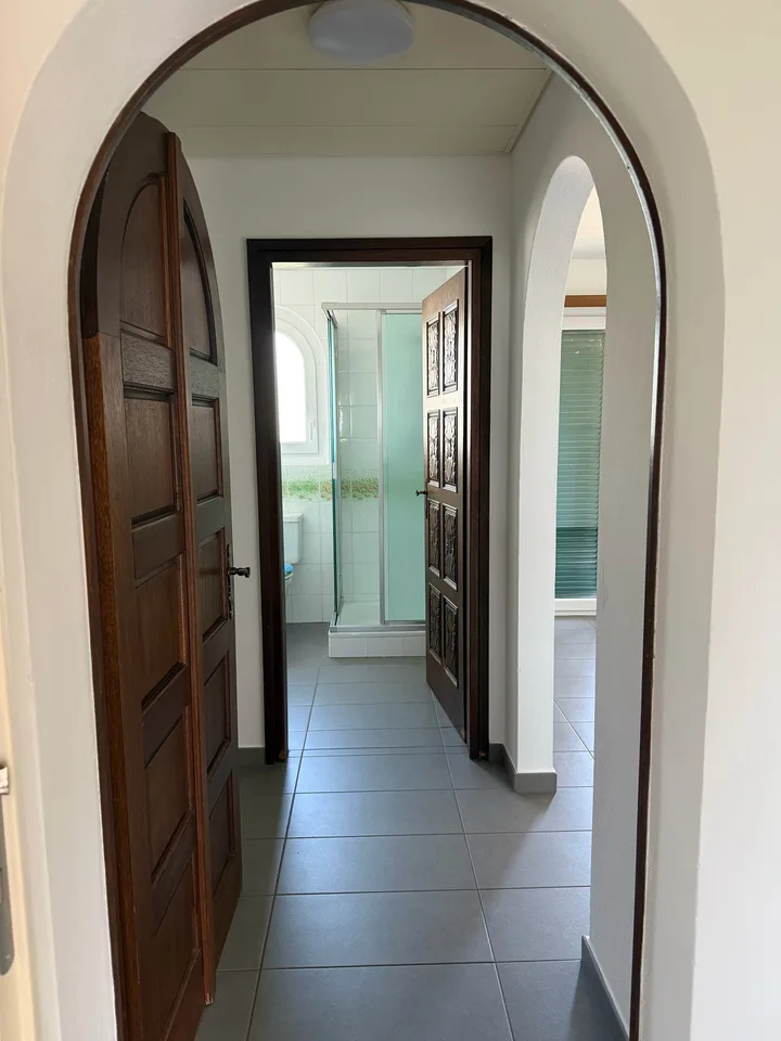 Appartement lumineux de 5.5 pièces à Losone, Tessin – photo 6 sur 9
