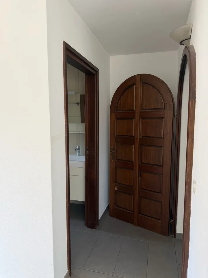 Appartement lumineux de 5.5 pièces à Losone, Tessin – photo 5 sur 9
