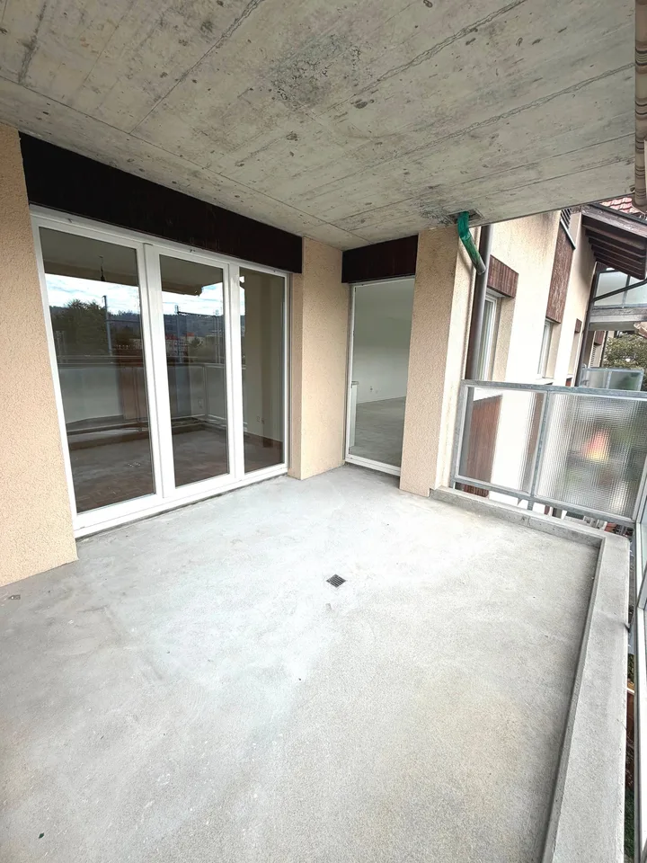 Appartement de 2,5 pièces lumineux et centralement situé directement à la gare de Brügg – photo 10 sur 17