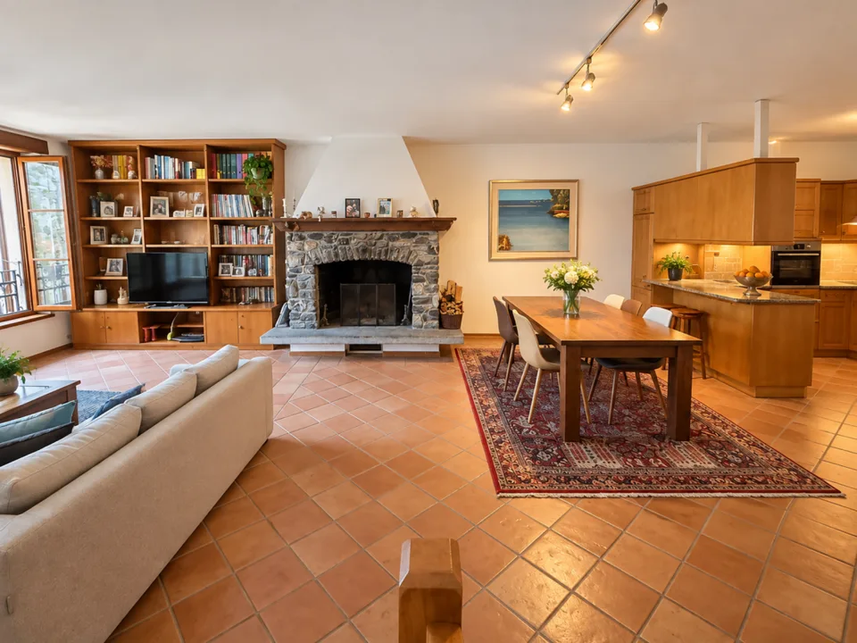 Faszinierendes Haus im Kern von Viganello, nahe Lugano und dem See – Foto 2 von 10