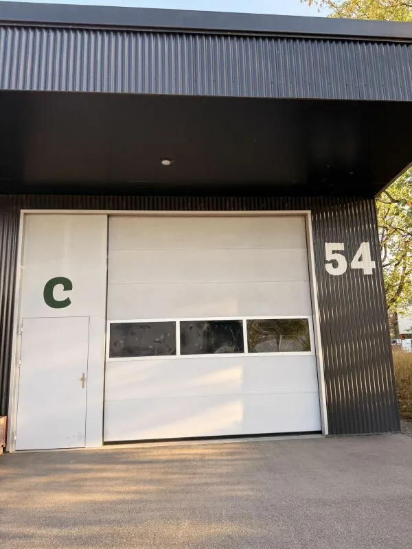 Capannone commerciale n. 03 con ca. 123m2 – foto 4 di 5