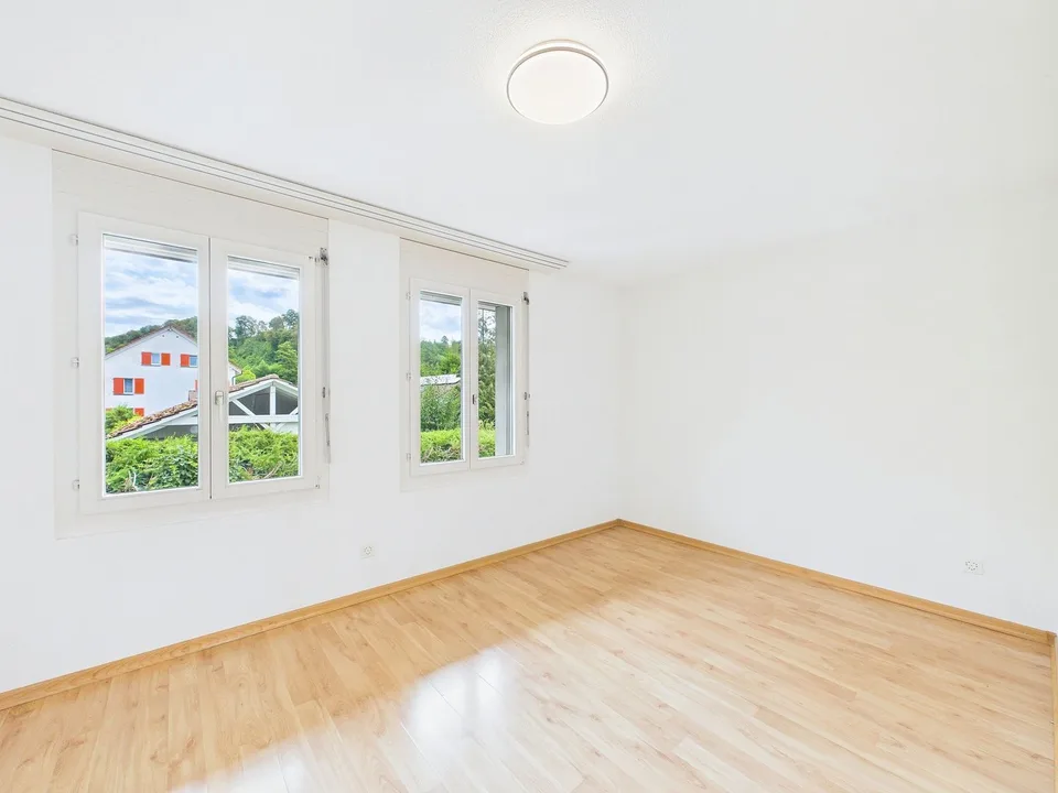 Appartement de 4,5 pièces bien entretenu à Hornussen – photo 9 sur 13
