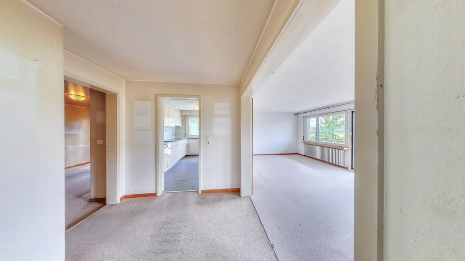 Wohnen mit Weitsicht - 5 1/2-Zimmer Einfamilienhaus an erhöhter Lage in Andelfingen – Foto 8 von 16