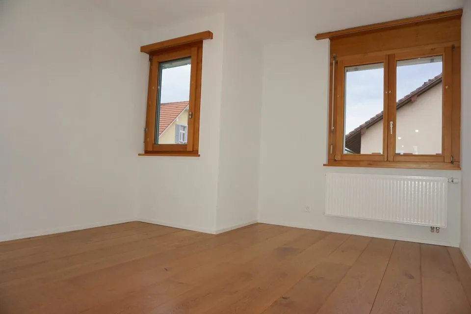 ARI-249 Magnifique appartement rénové de 4,5 pièces avec parking – photo 7 sur 17