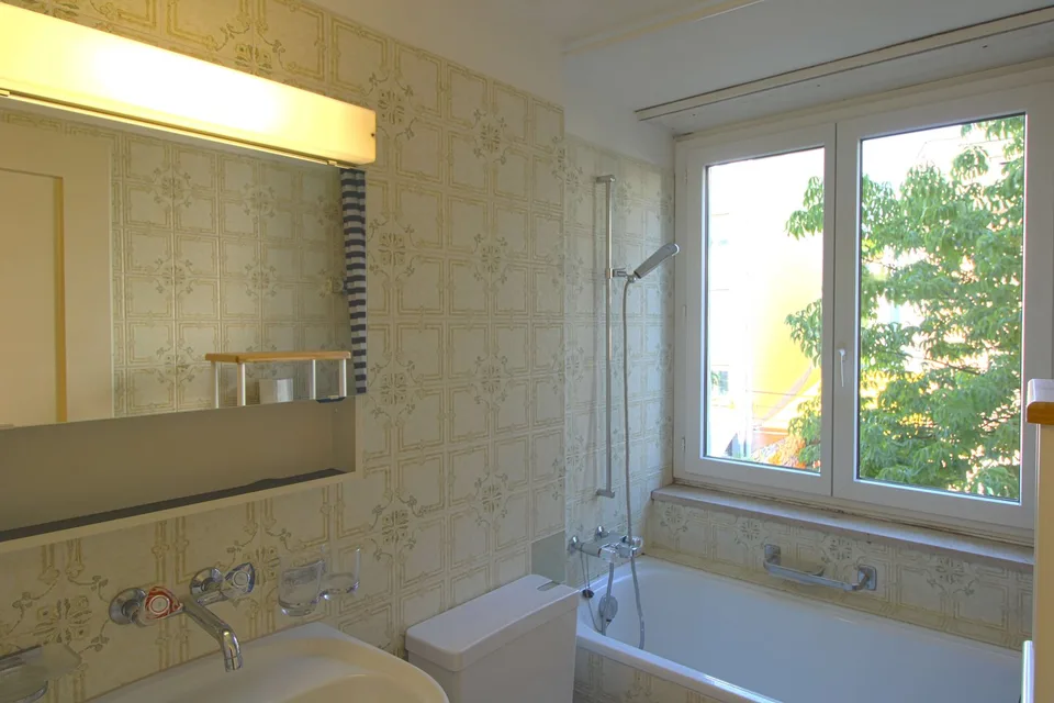 Möbliertes WG-Zimmer in der Nähe vom Claraplatz – Foto 11 von 11