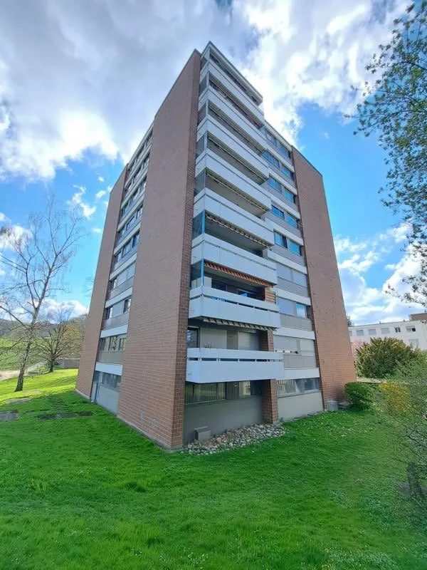 Appartement charmant de 4,5 pièces avec balcon et belle vue à Therwil – photo 13 sur 16