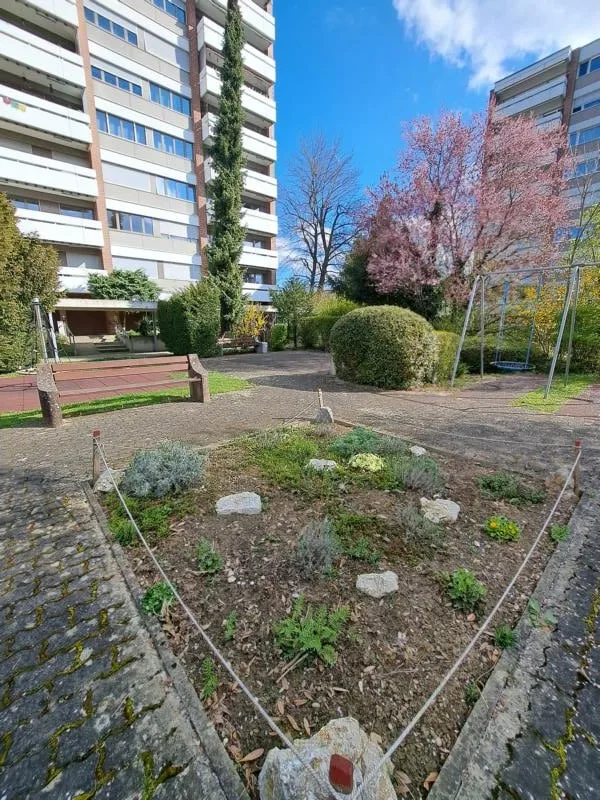 Appartement charmant de 4,5 pièces avec balcon et belle vue à Therwil – photo 11 sur 16