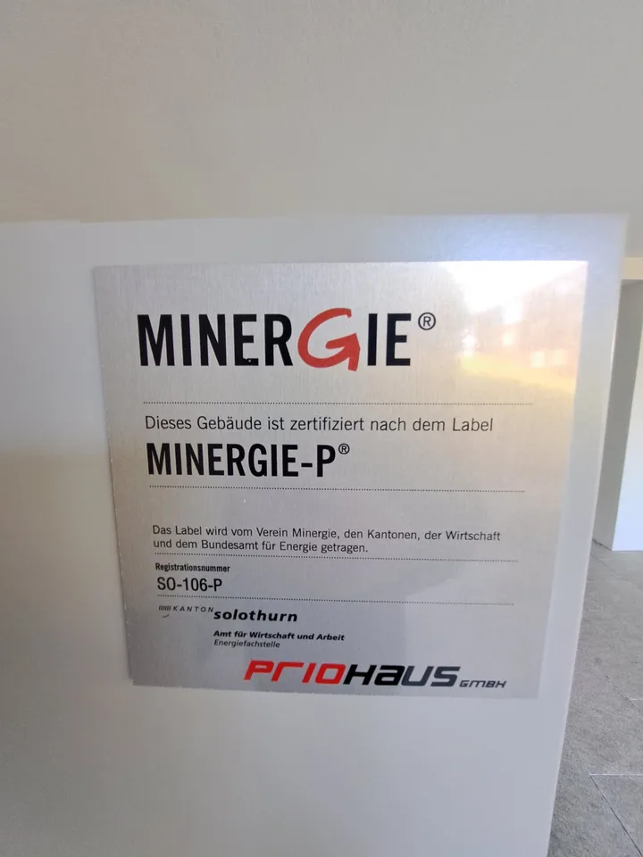 Lichtdurchflutete 4.5-Zimmer-Minergie-P-Wohnung in Dornach – Foto 16 von 17