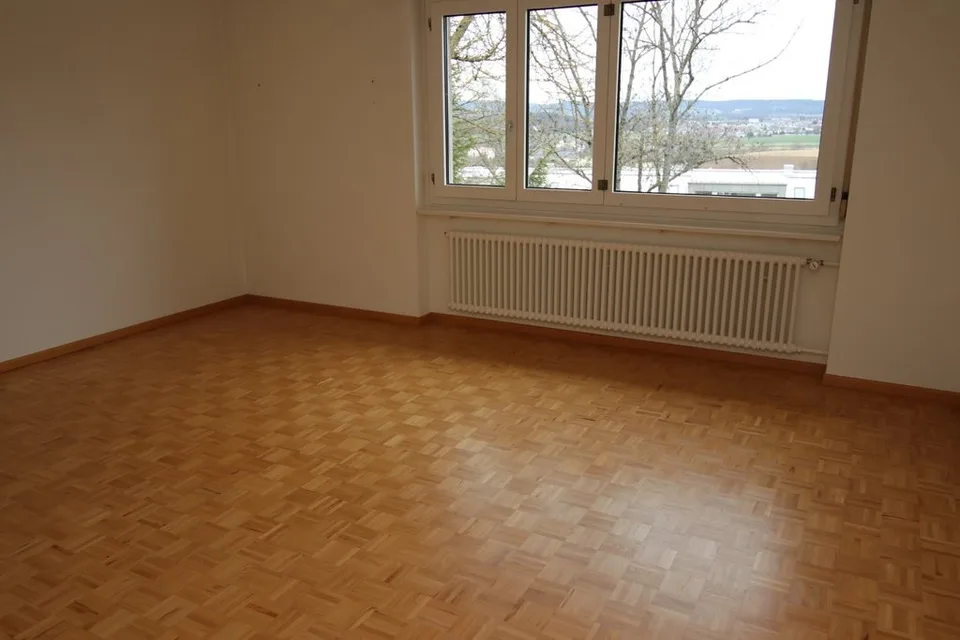 Geräumige Familienwohnung an zentraler Lage in Dielsdorf – Foto 8 von 10