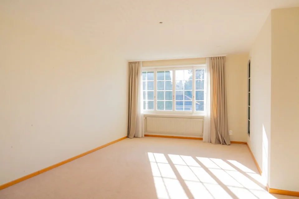 Appartement spacieux 5.5 pièces avec balcon à Muri près de Berne - disponible immédiatement – photo 6 sur 13