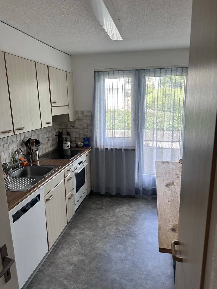 2½ ZI-WOHNUNG IN LUZERN, MÖBLIERT, TEMPORÄR – foto 2 di 7